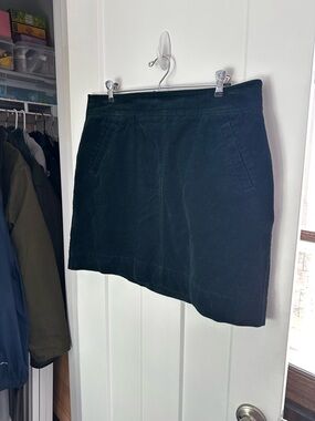 Loft Corduroy Mini Skirt in green - Clean A-Line Style